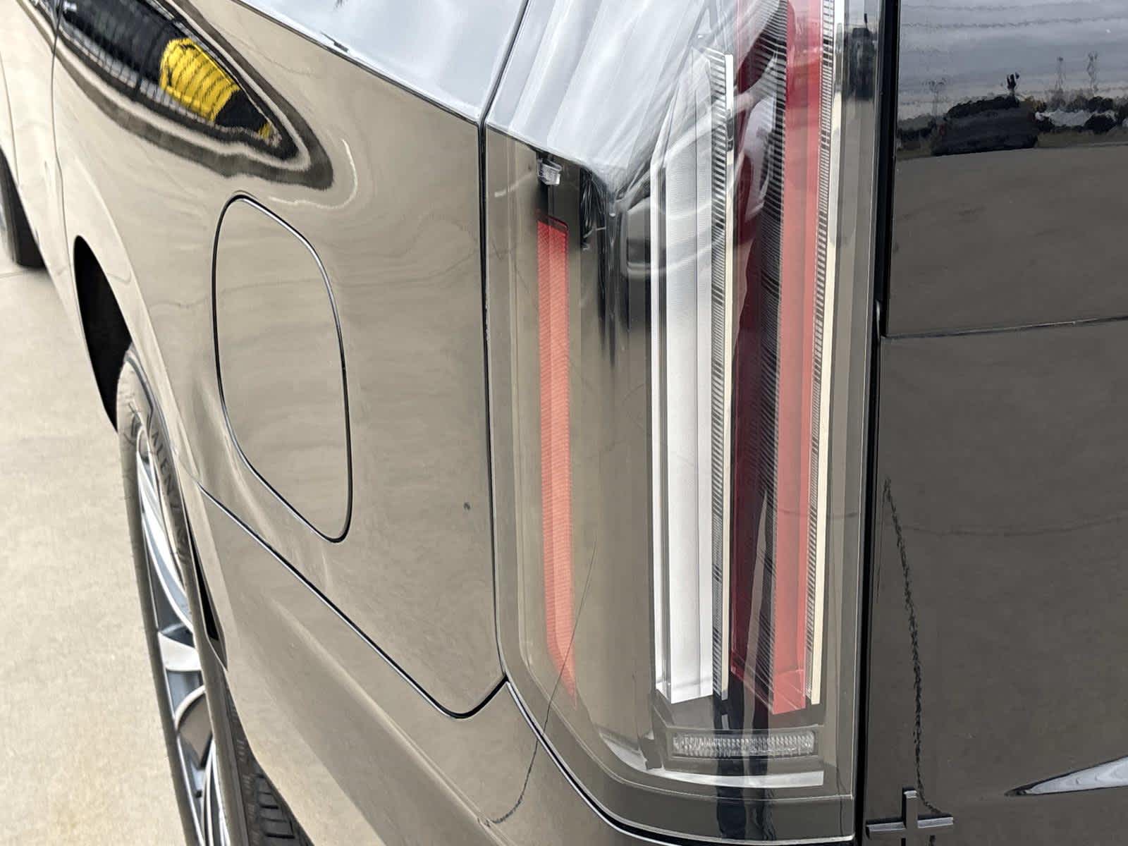 2025 Cadillac Escalade Sport