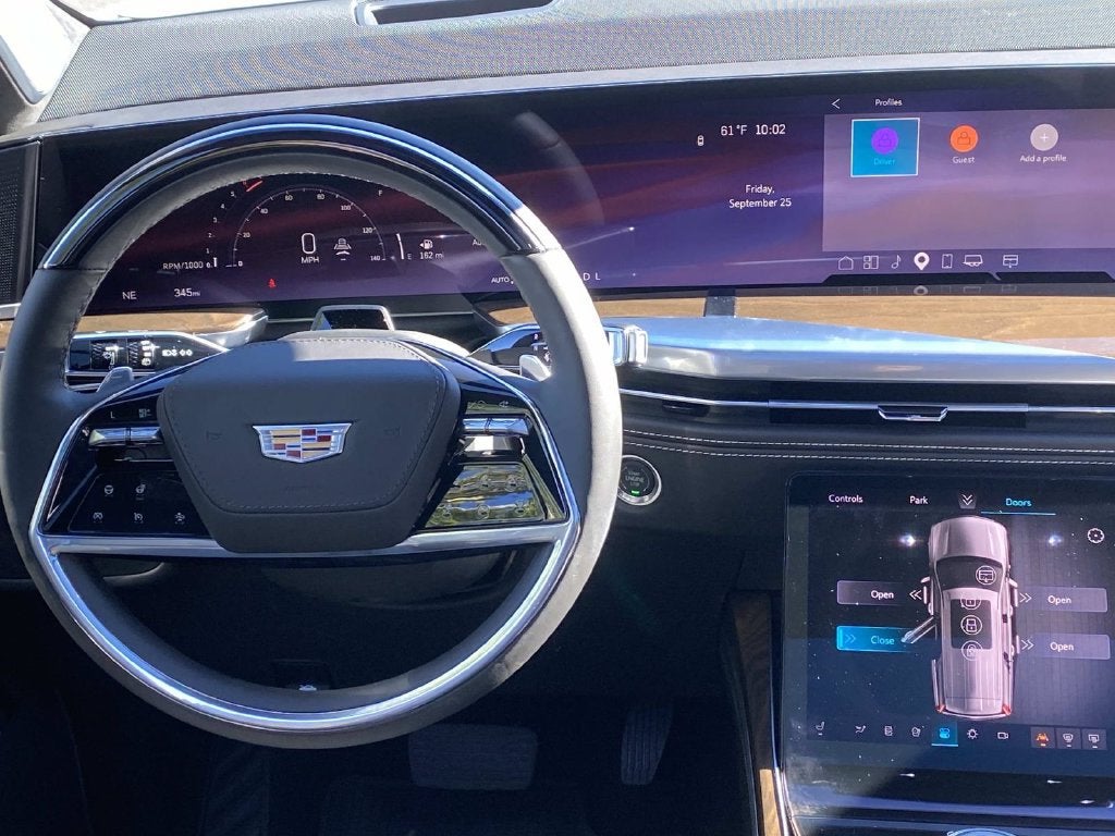 2026 Cadillac Escalade ESV Platinum Sport