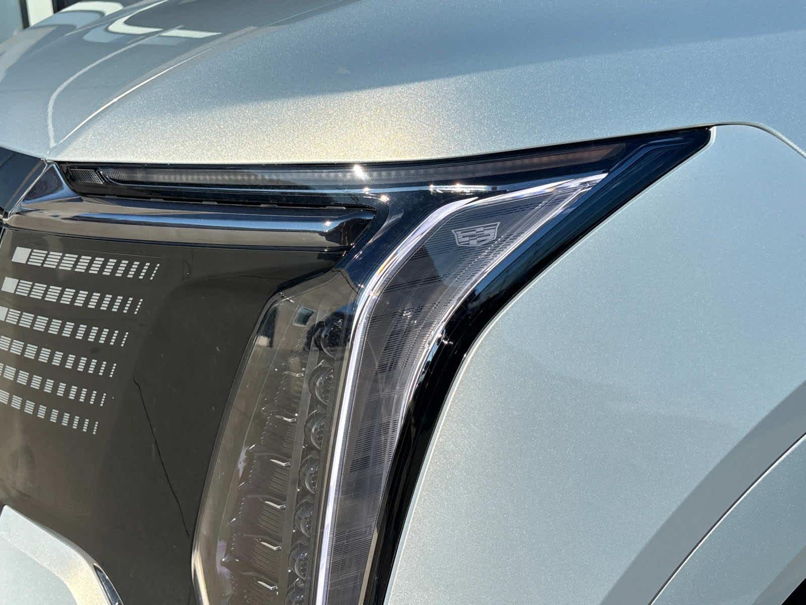 2025 Cadillac ESCALADE IQ Sport 1