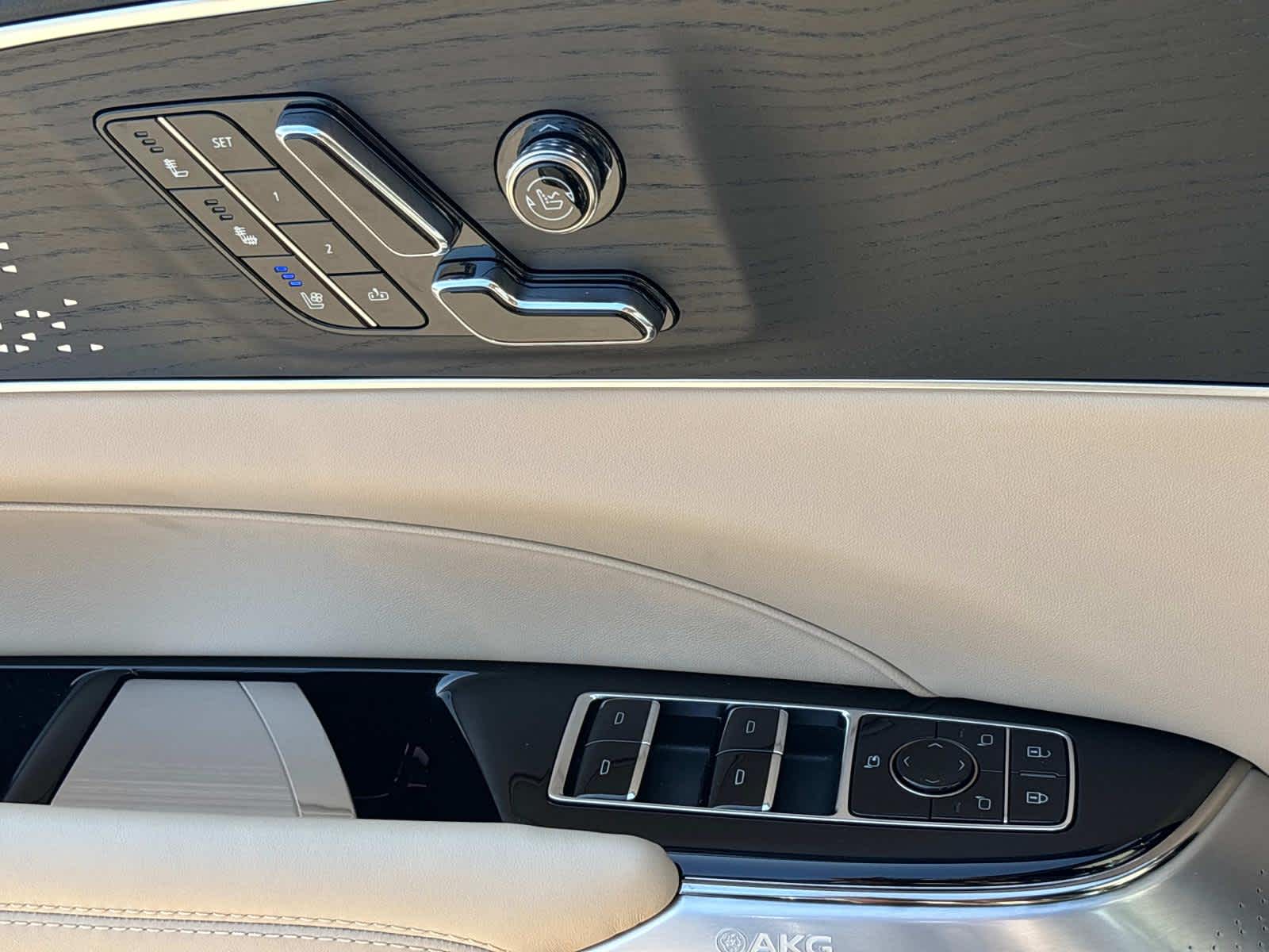 2026 Cadillac LYRIQ V-Series Premium