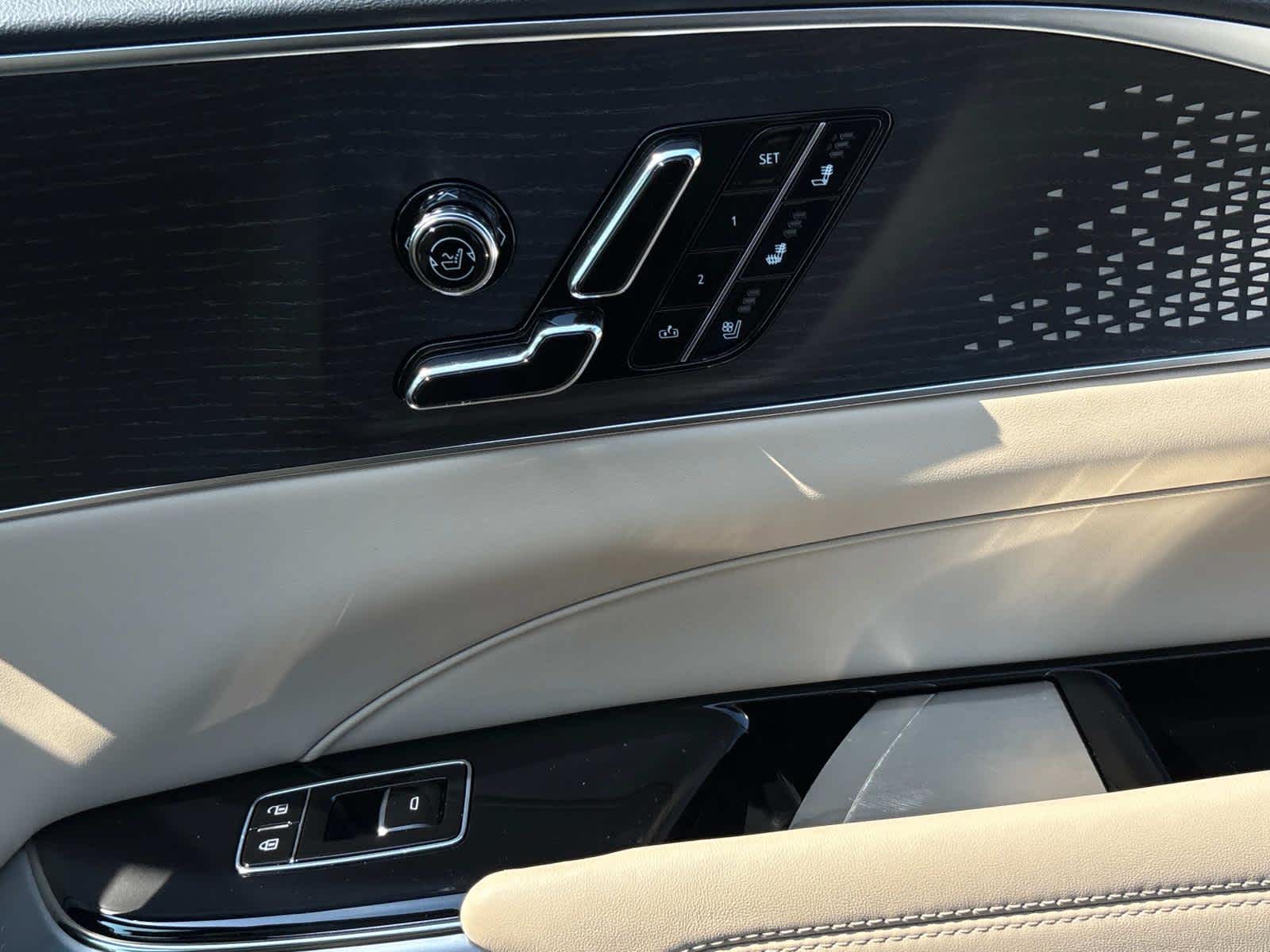 2026 Cadillac LYRIQ V-Series Premium