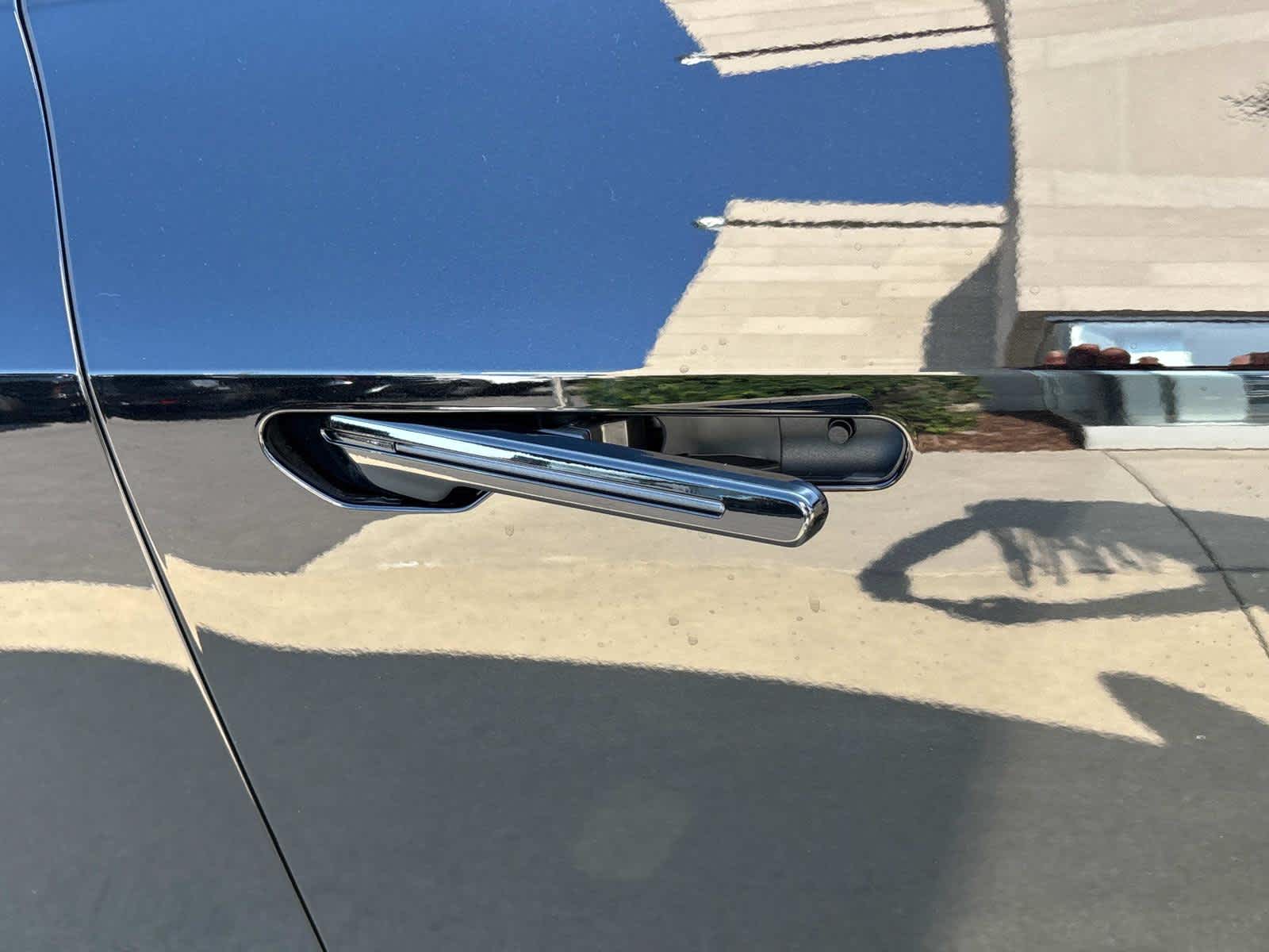 2026 Cadillac LYRIQ V-Series Premium