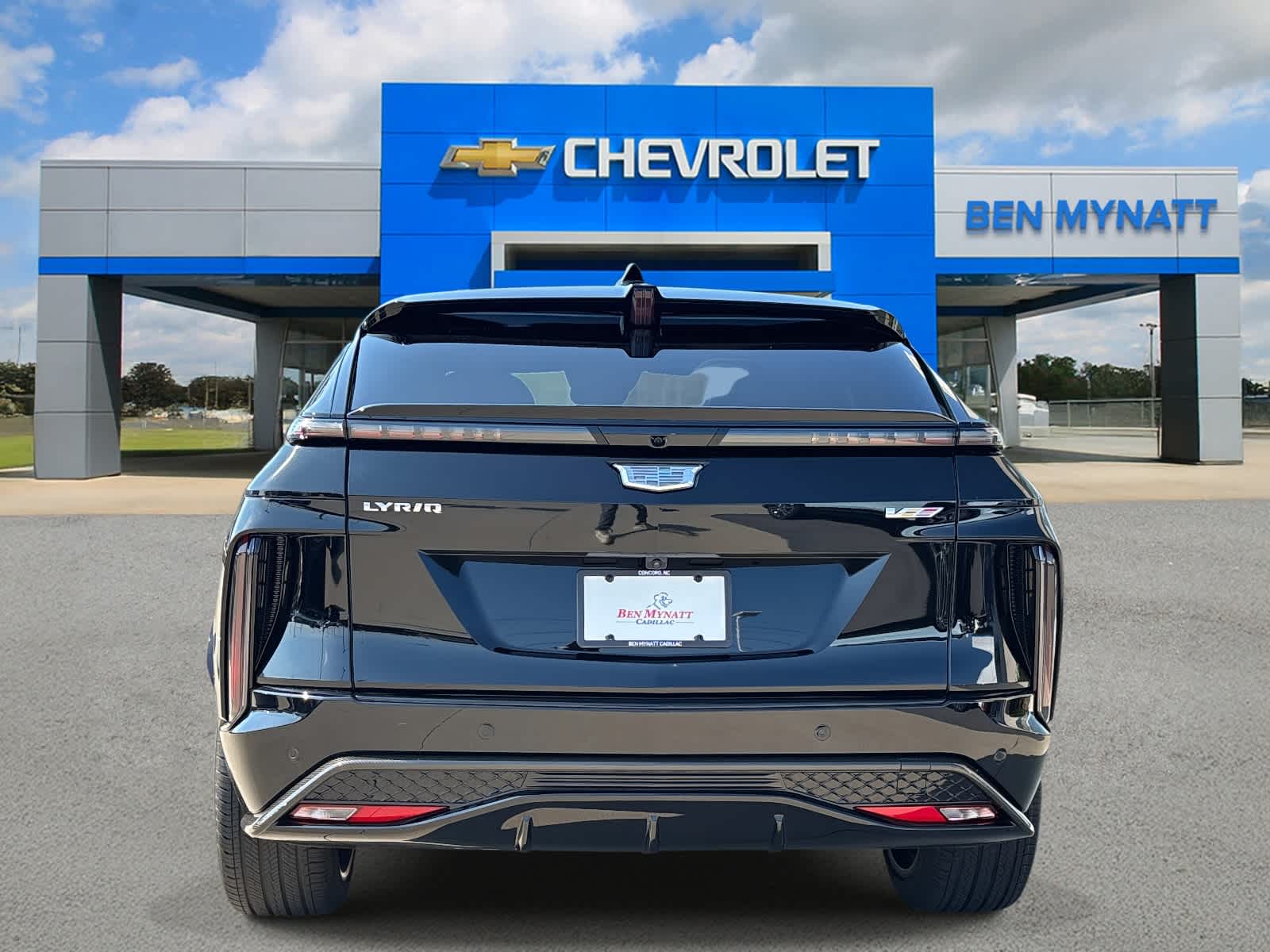 2026 Cadillac LYRIQ V-Series Premium