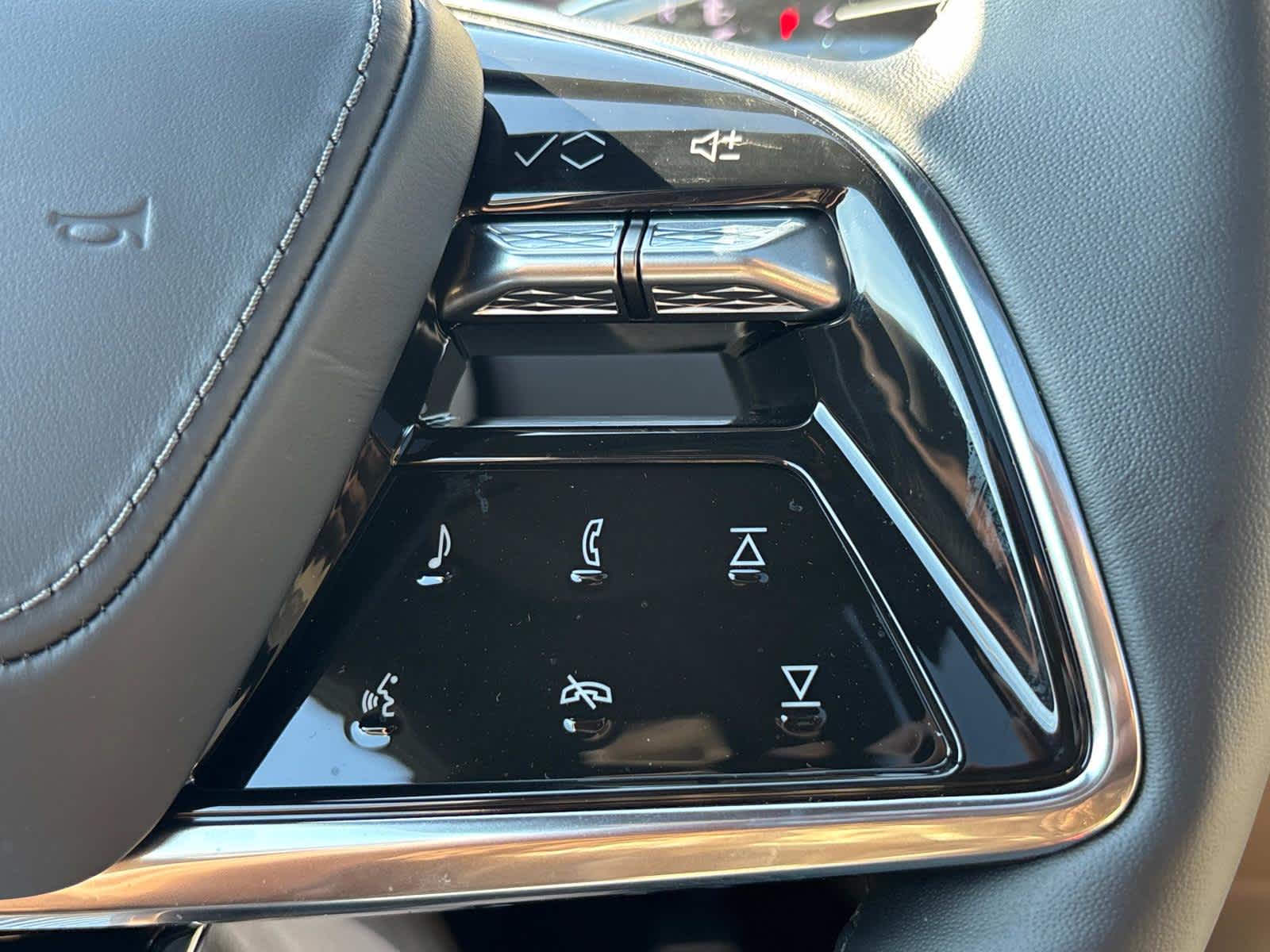 2026 Cadillac LYRIQ V-Series Premium