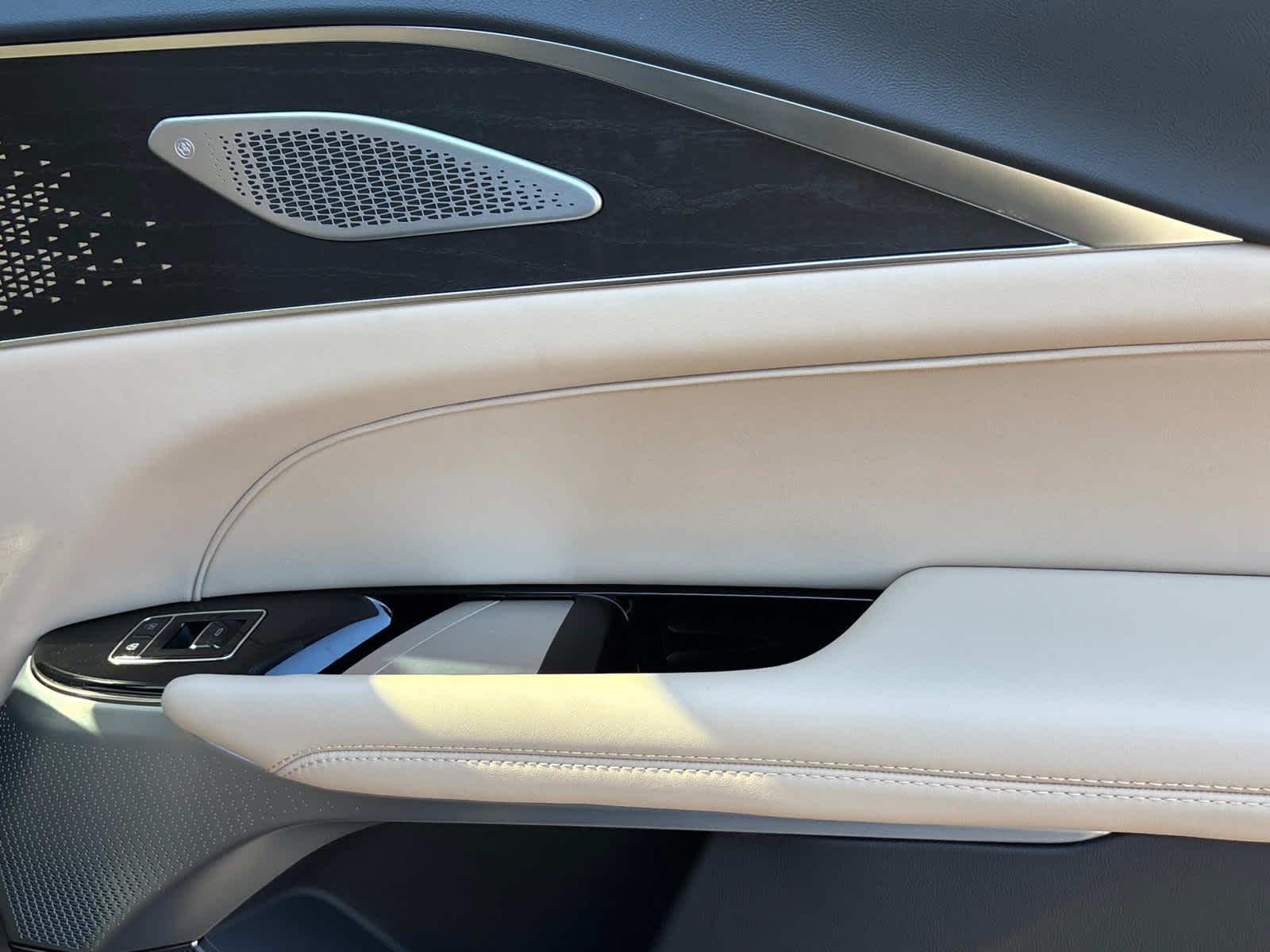 2026 Cadillac LYRIQ V-Series Premium