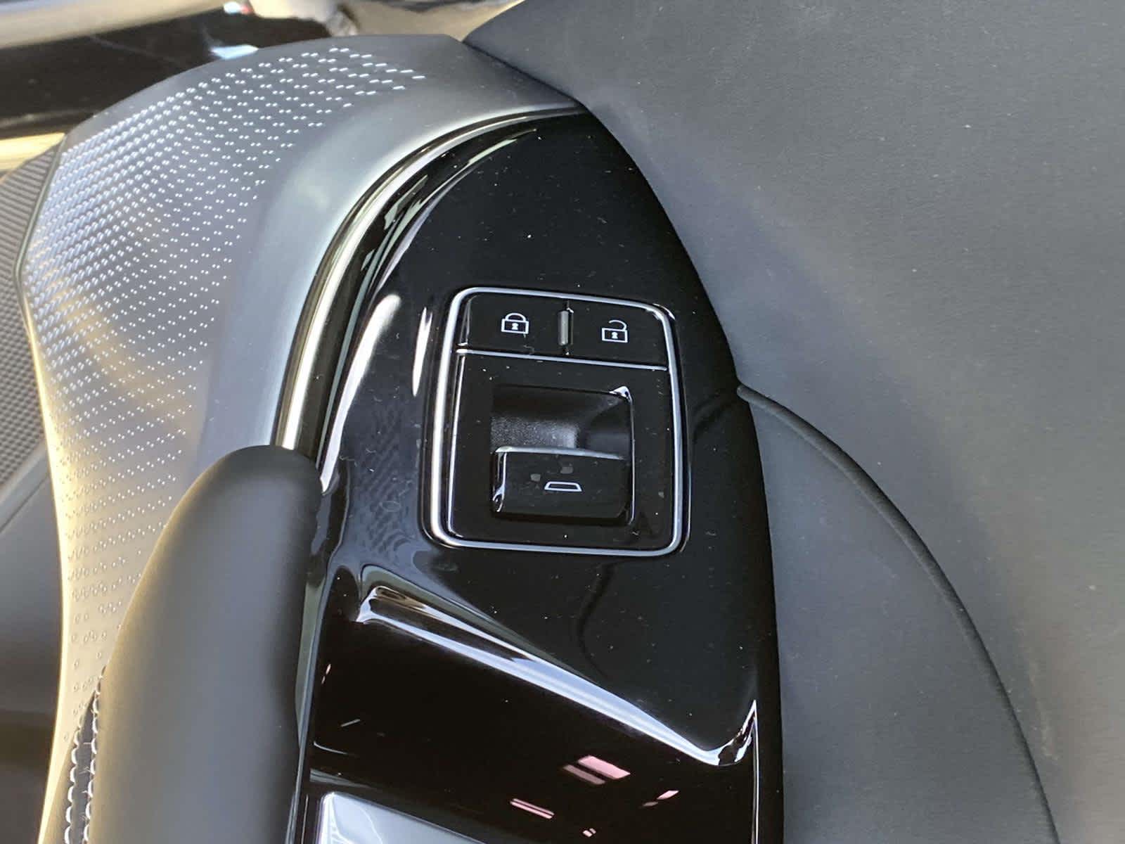 2026 Cadillac LYRIQ V-Series Premium