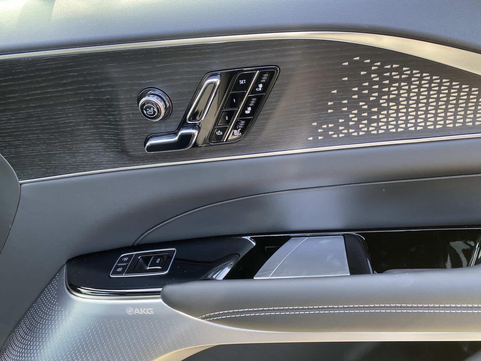 2026 Cadillac LYRIQ V-Series Premium