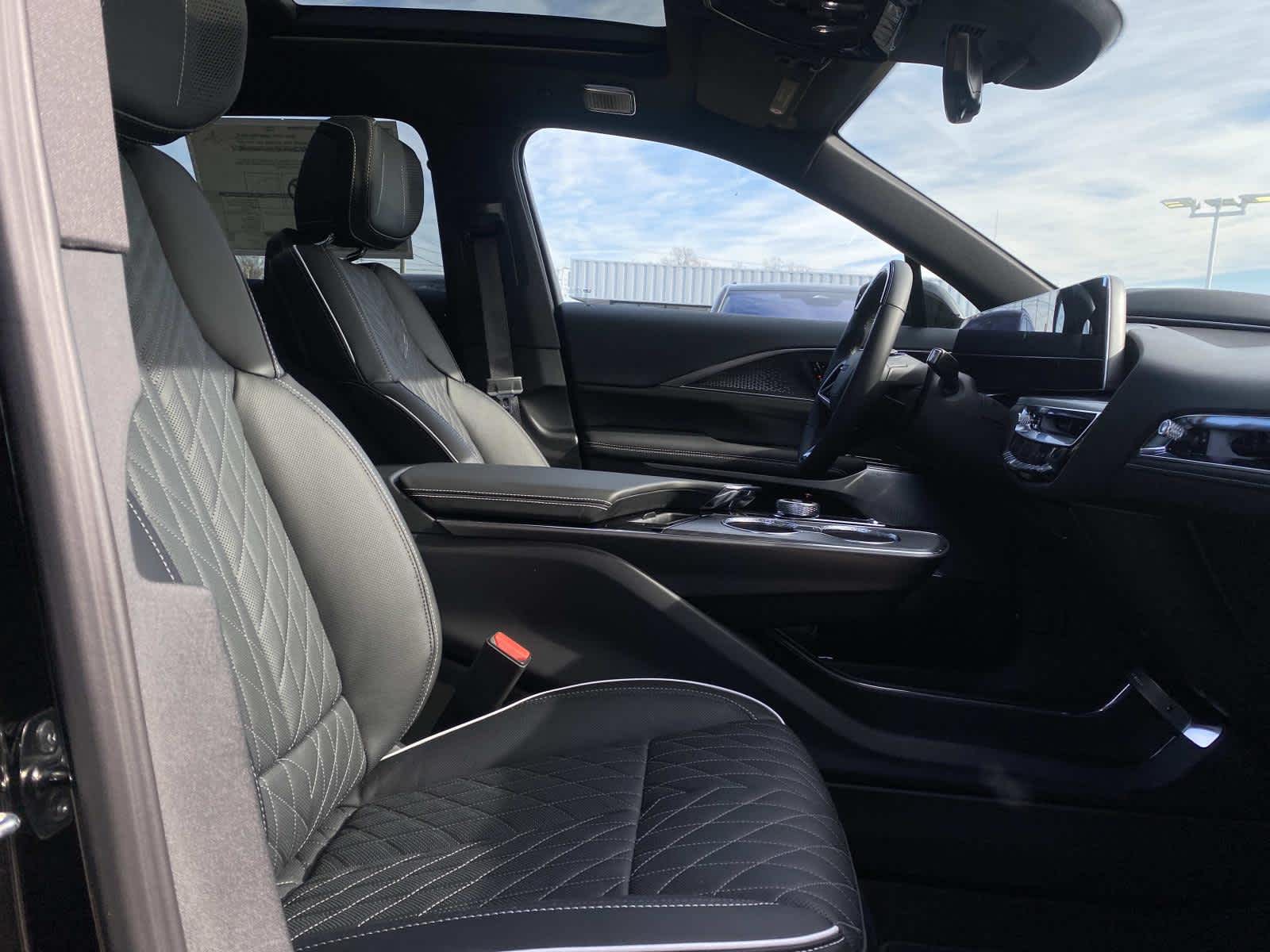 2026 Cadillac LYRIQ V-Series Premium