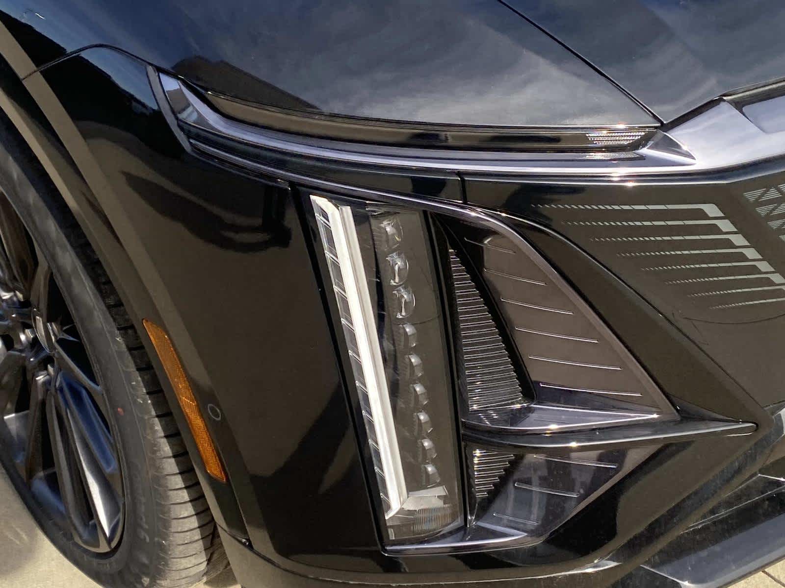 2026 Cadillac LYRIQ V-Series Premium
