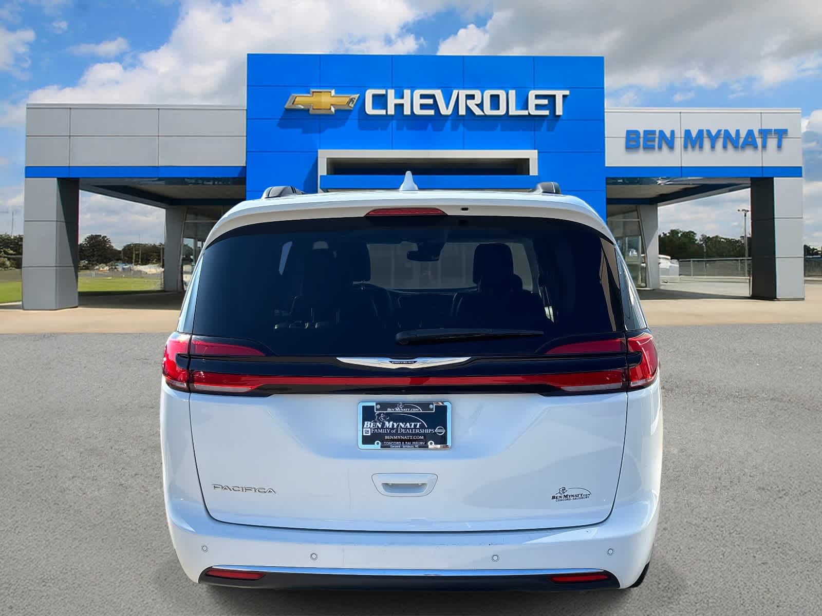 2022 Chrysler Pacifica Touring L