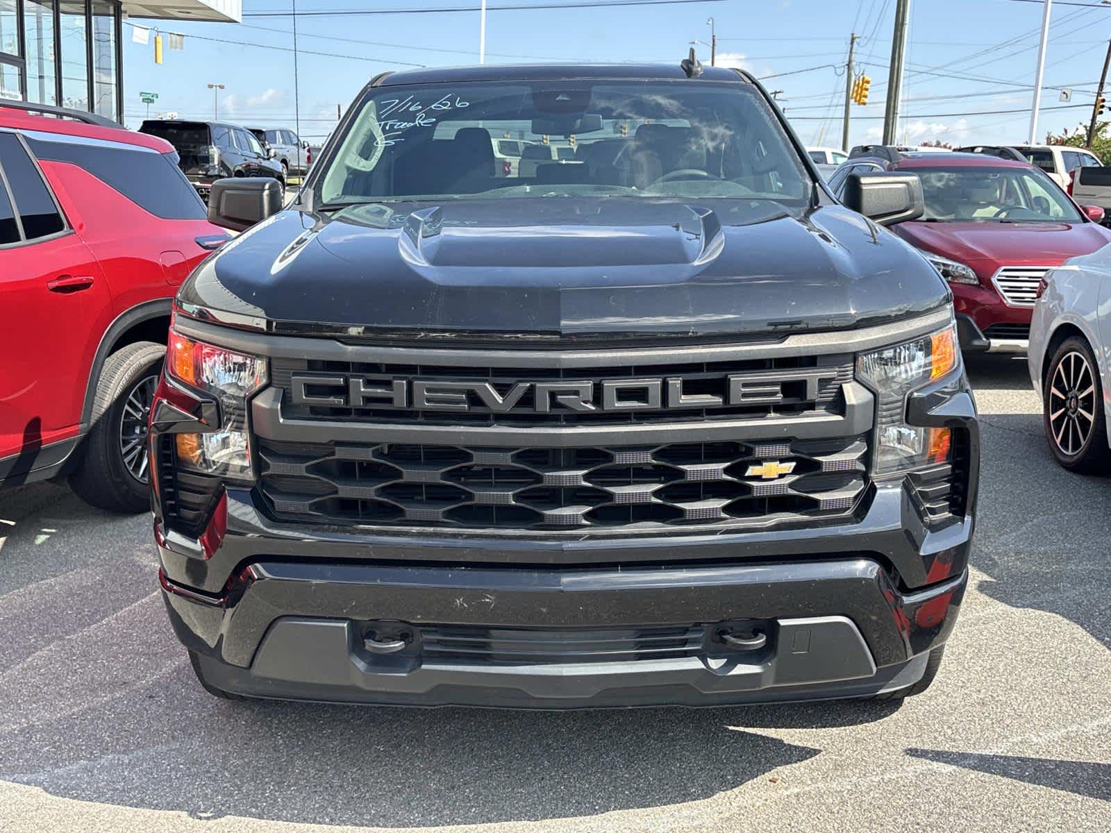 2022 Chevrolet Silverado 1500 Custom