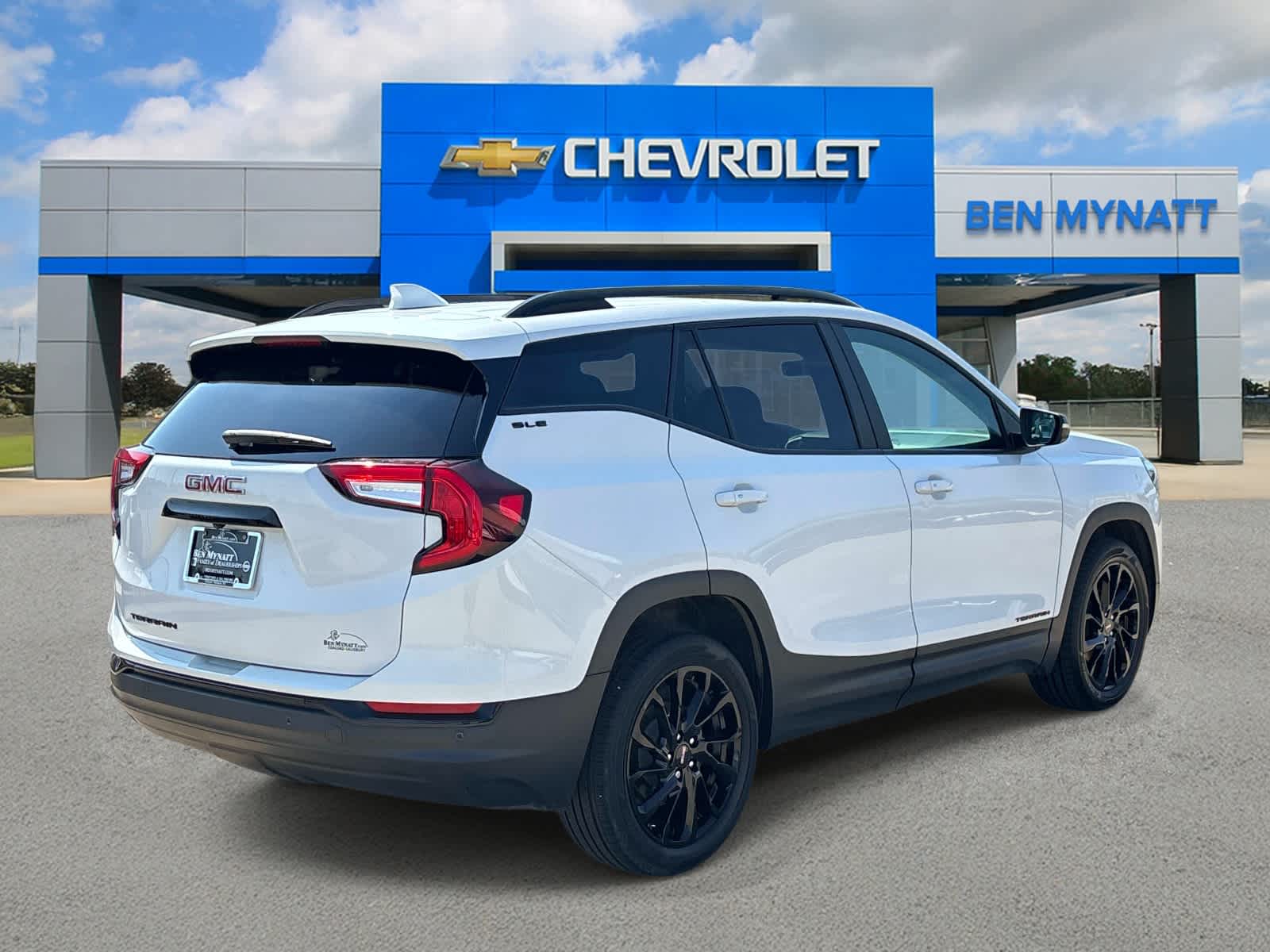 2023 GMC Terrain SLE