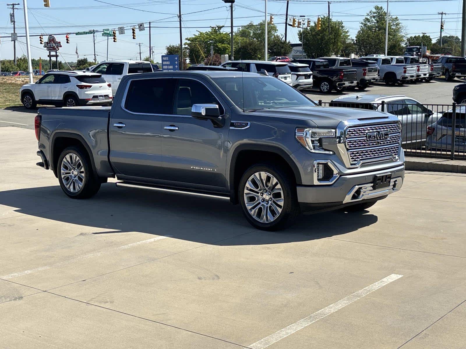 2021 GMC Sierra 4WD Crew Cab Short Box Denali's photo