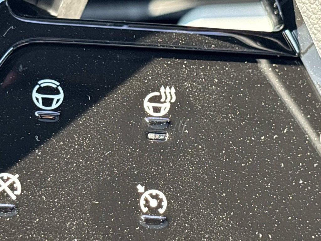 2027 Cadillac OPTIQ Luxury