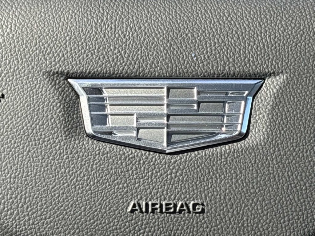 2027 Cadillac OPTIQ Luxury