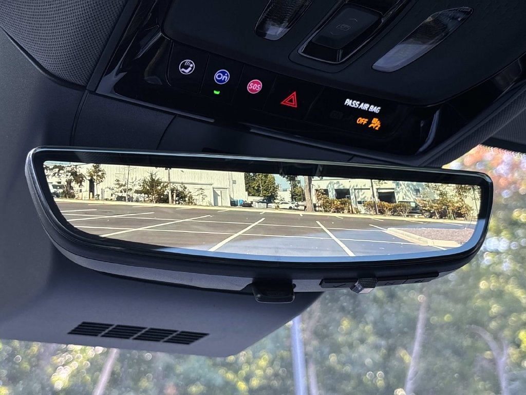 2027 Cadillac OPTIQ Luxury