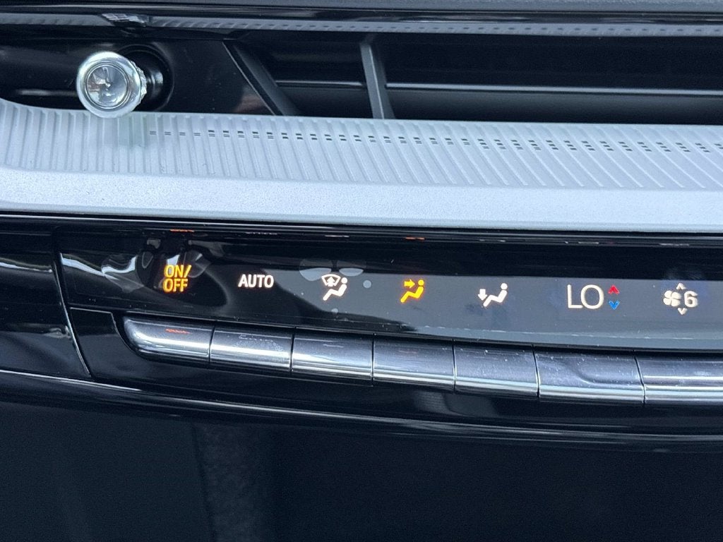 2027 Cadillac OPTIQ Luxury