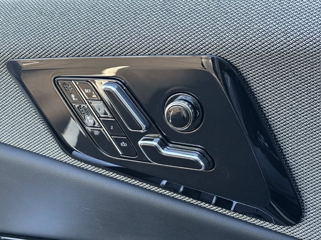 2027 Cadillac OPTIQ Luxury