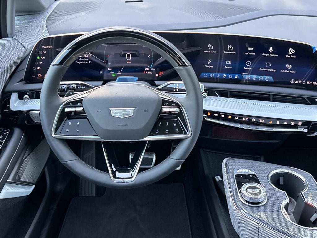 2027 Cadillac OPTIQ Luxury