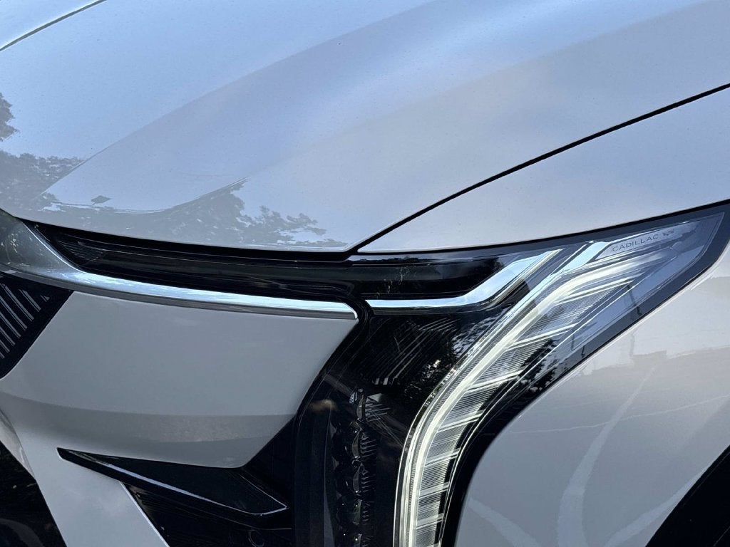 2027 Cadillac OPTIQ Luxury