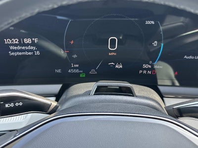 2026 Cadillac OPTIQ Premium Luxury