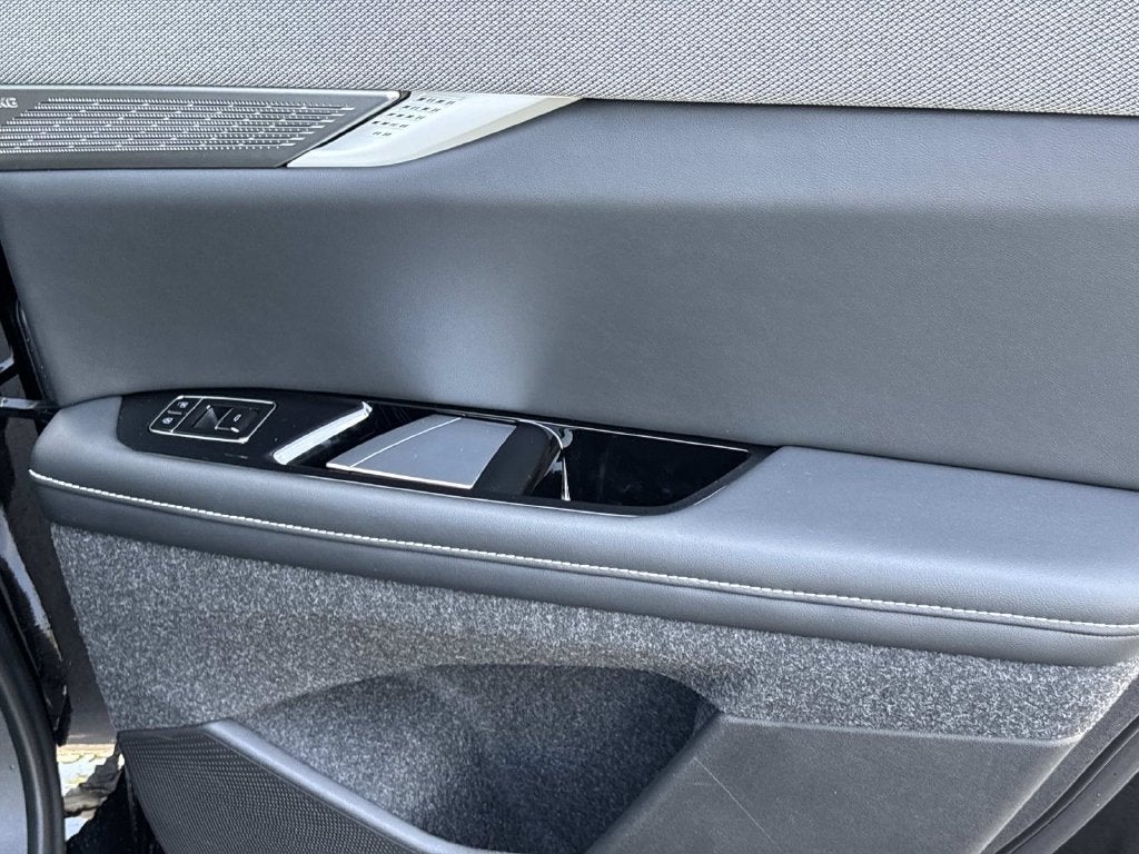 2026 Cadillac OPTIQ Premium Luxury