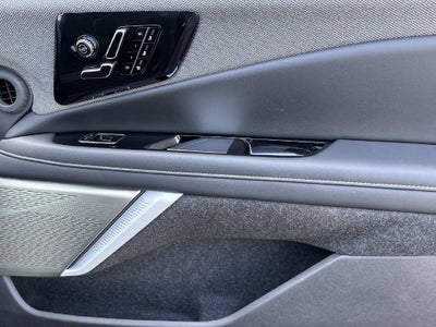 2026 Cadillac OPTIQ Premium Luxury