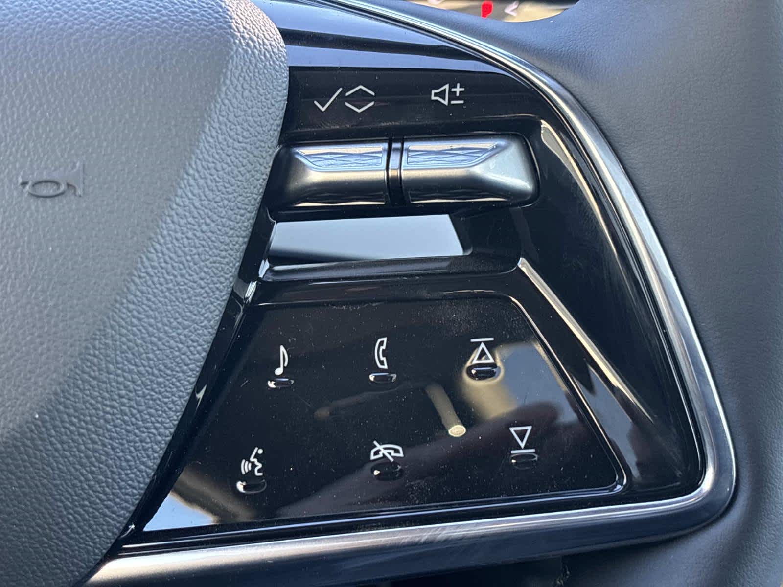 2026 Cadillac OPTIQ Premium Sport