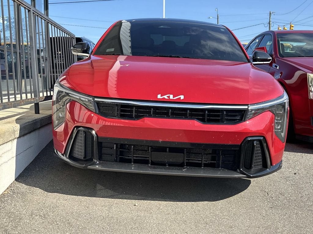 2025 Kia K4 GT-Line