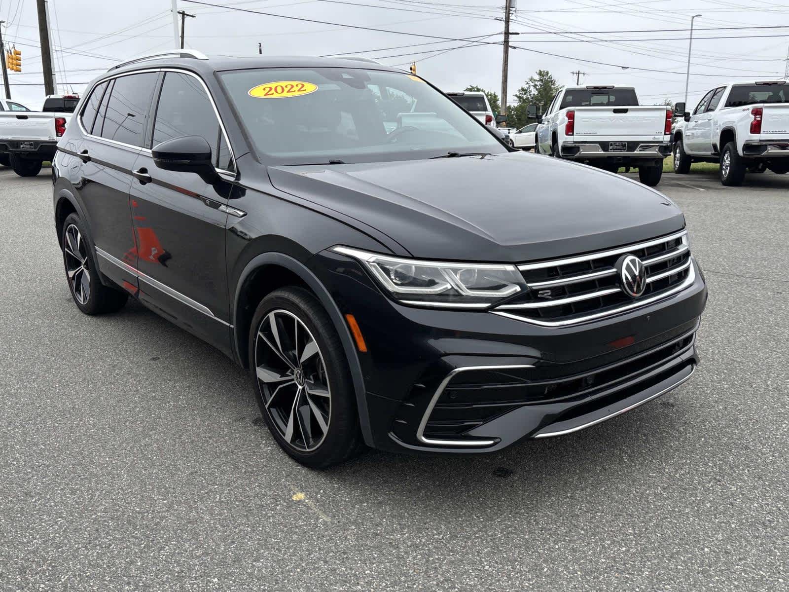 2022 Volkswagen Tiguan SEL R-Line