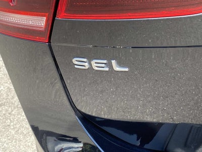 2022 Volkswagen Tiguan SEL R-Line