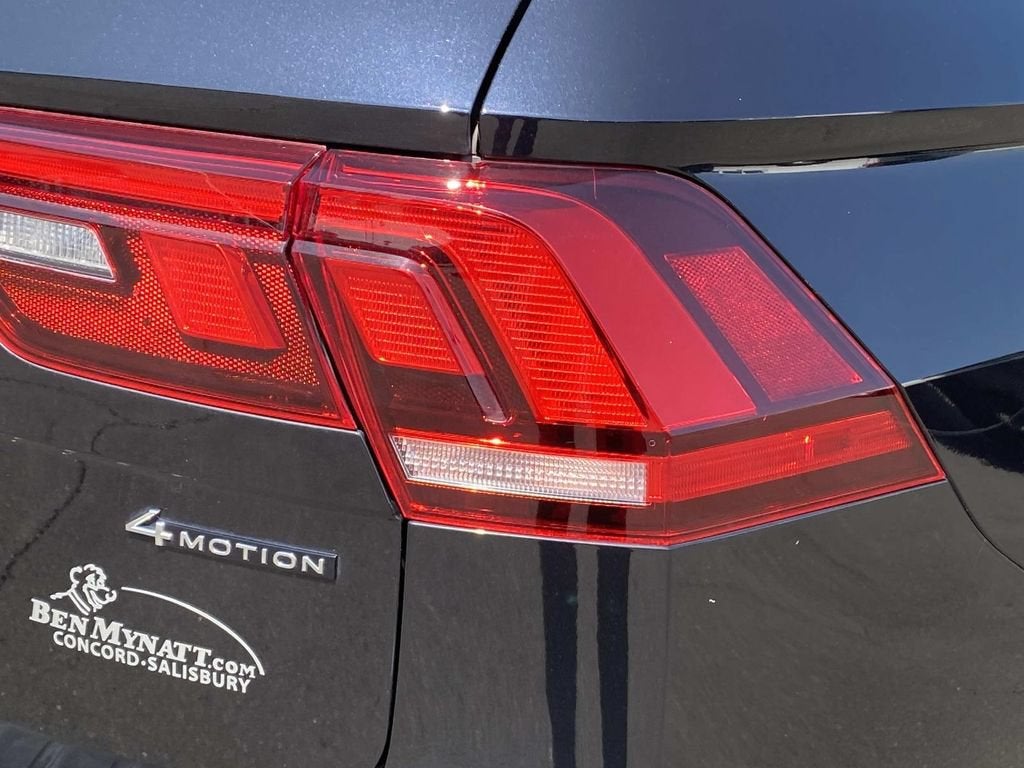 2022 Volkswagen Tiguan SEL R-Line