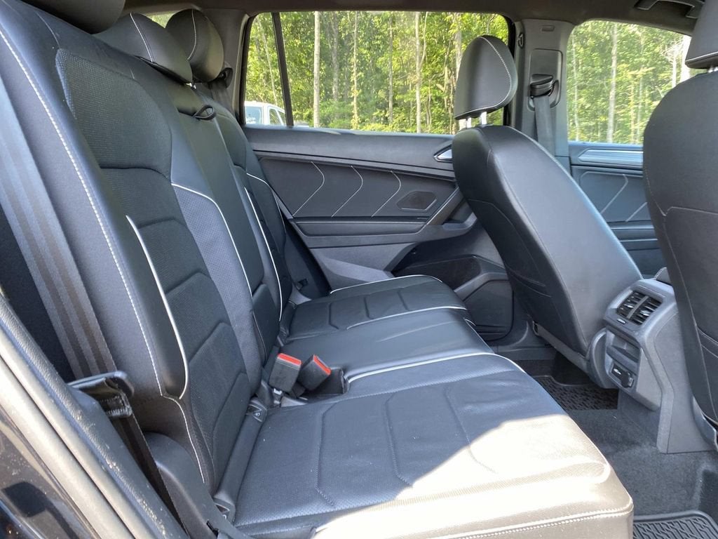 2022 Volkswagen Tiguan SEL R-Line