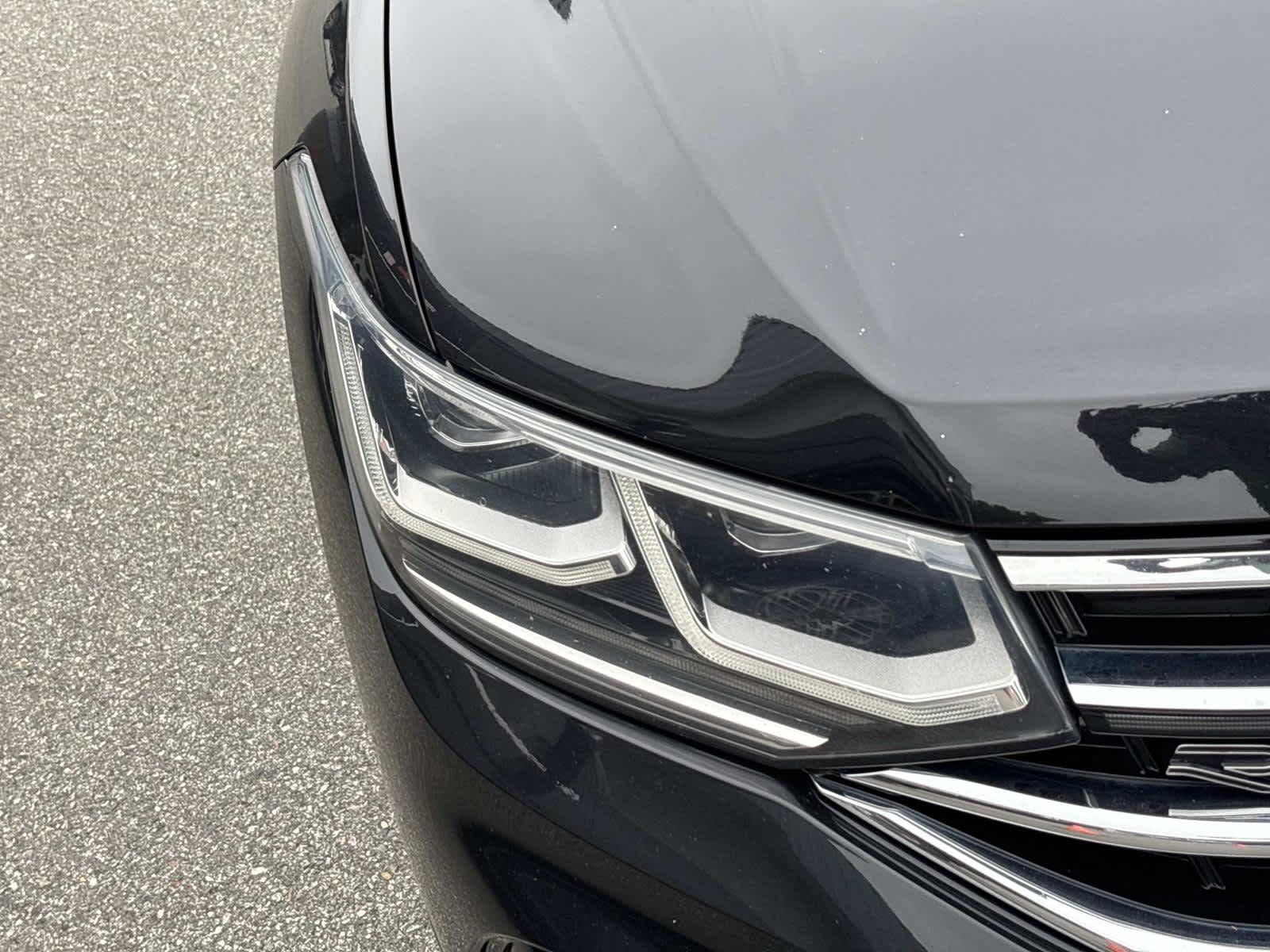 2022 Volkswagen Tiguan SEL R-Line
