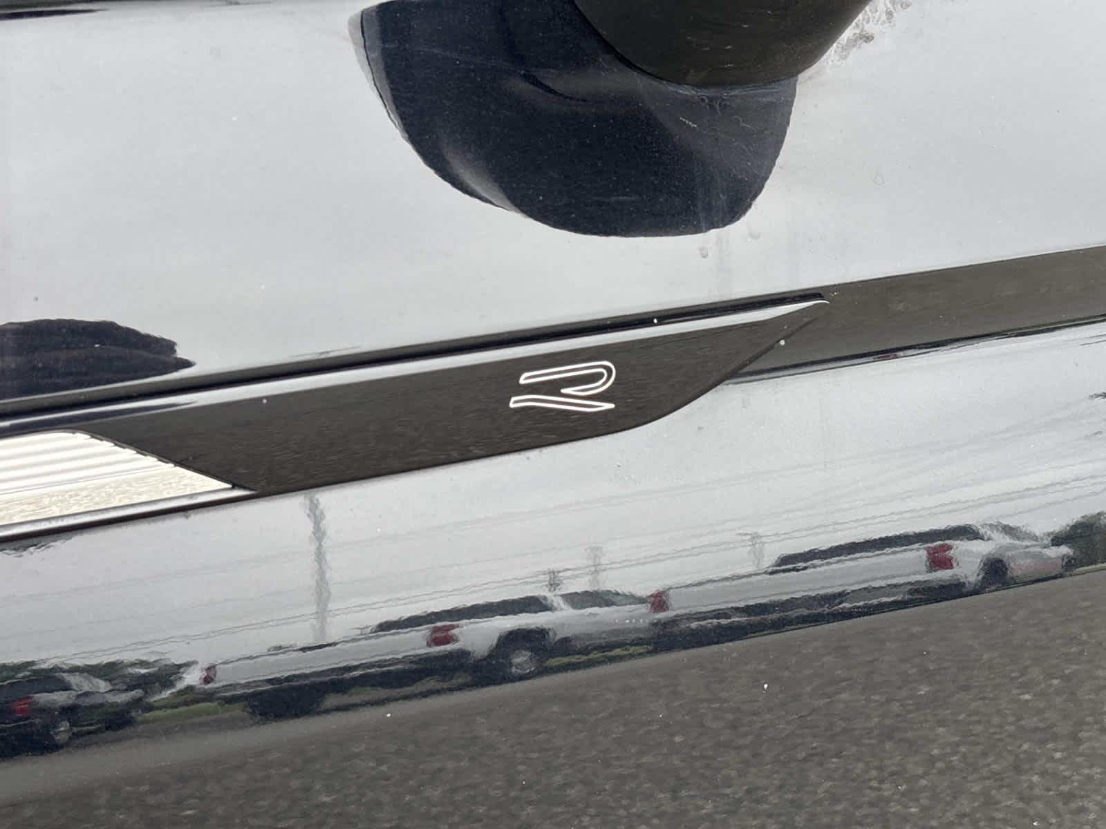 2022 Volkswagen Tiguan SEL R-Line