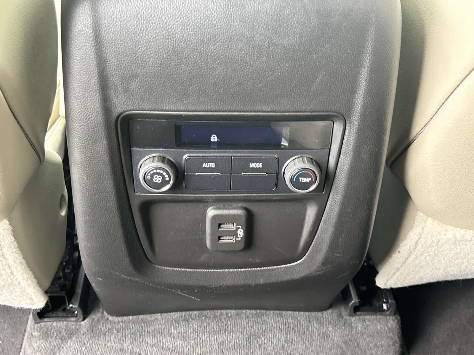 2020 Buick Enclave Essence