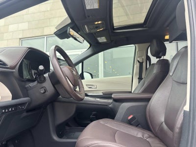 2021 Toyota Sienna Limited