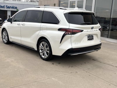 2021 Toyota Sienna Limited