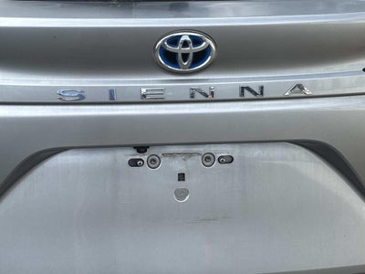 2022 Toyota Sienna Platinum