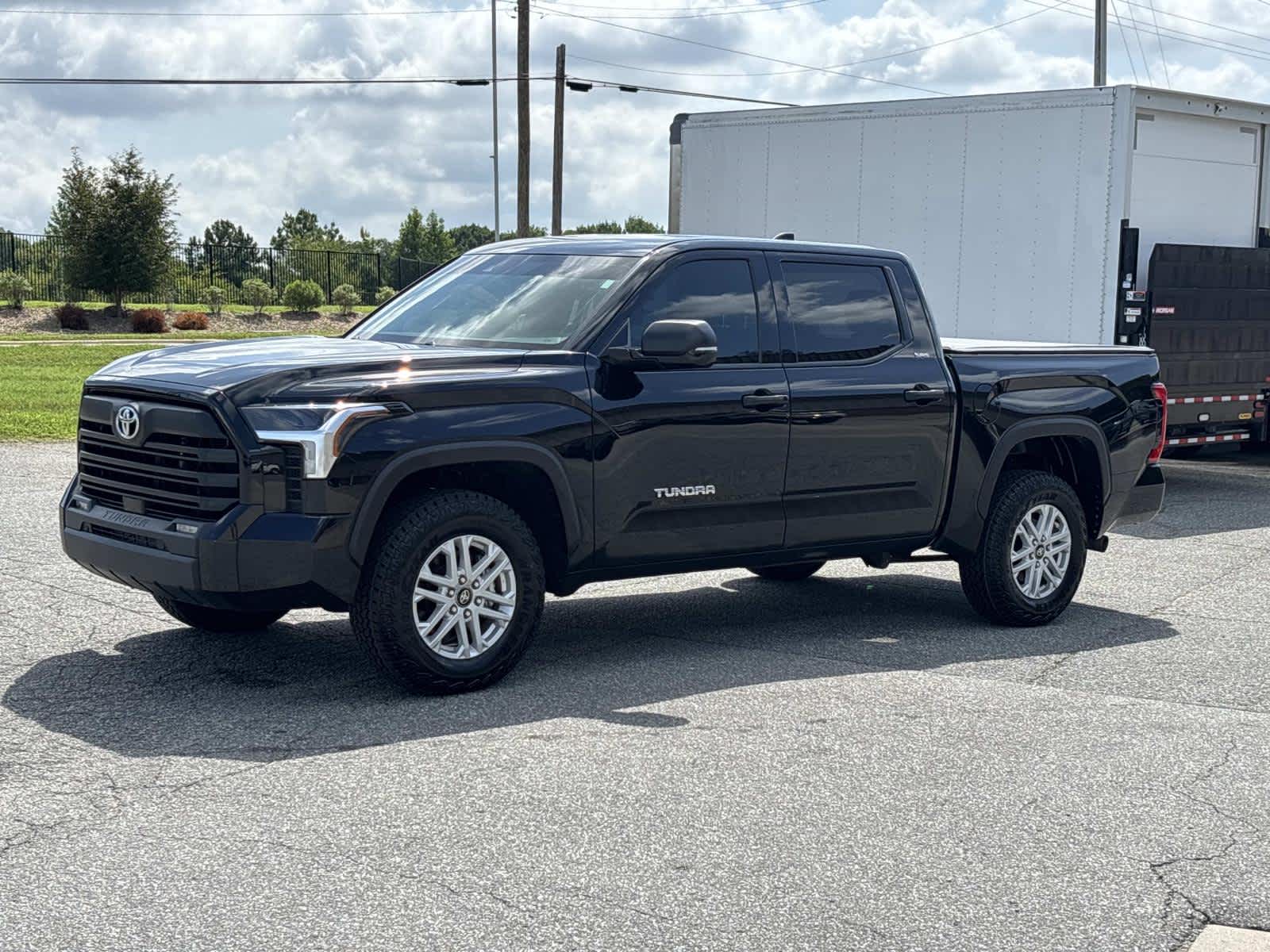 2025 Toyota Tundra 4WD SR