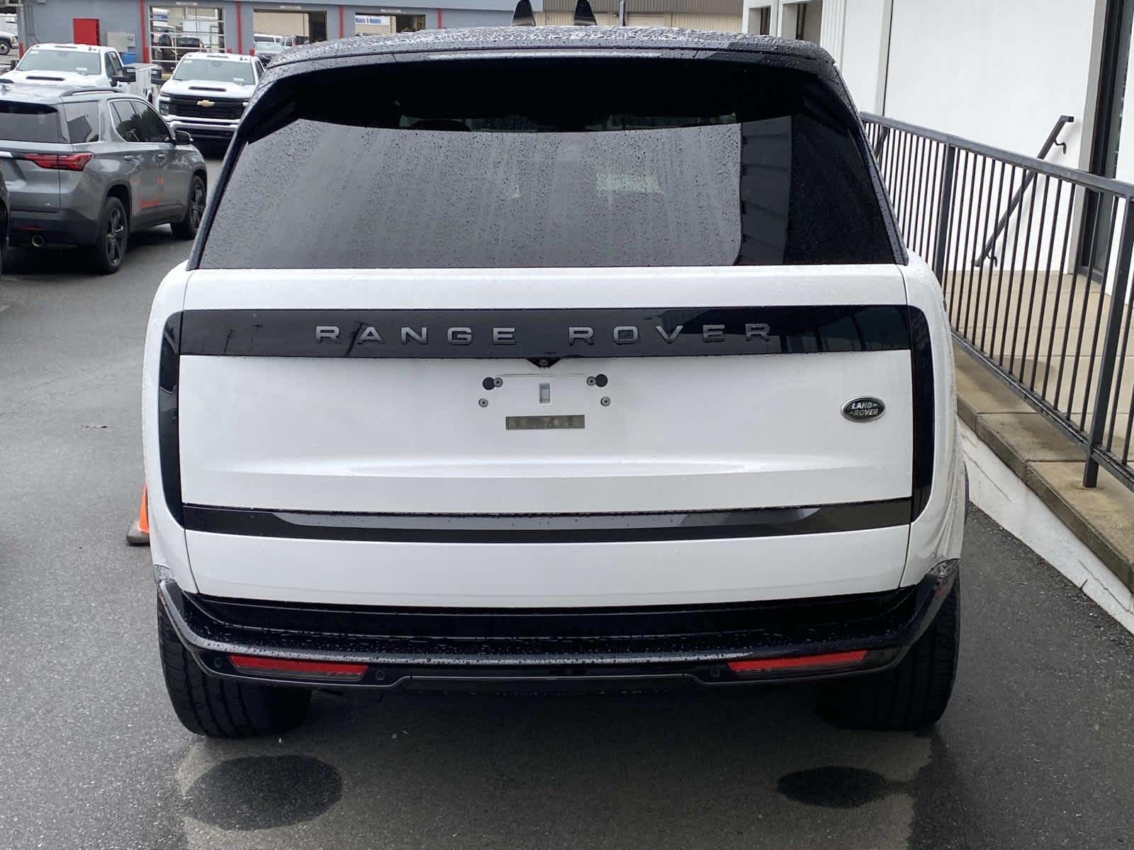 2023 Land Rover Range Rover SE