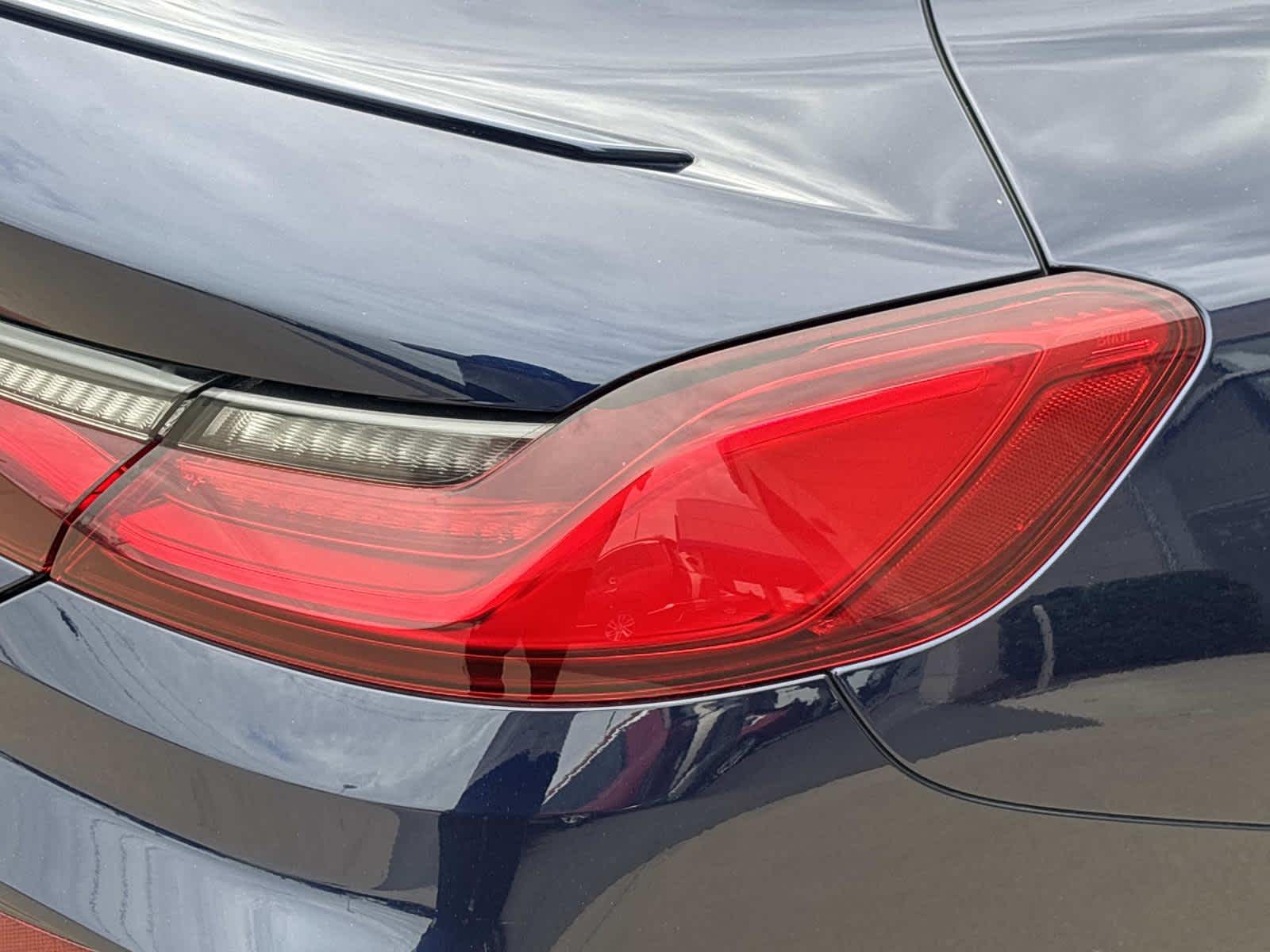 2020 BMW 8 Series M850i - Photo 37