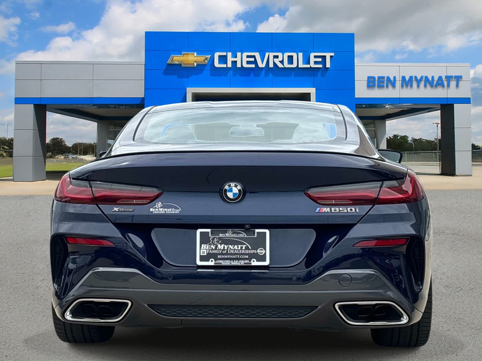 2020 BMW 8 Series M850i - Photo 6