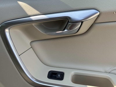 2015 Volvo XC60 T5
